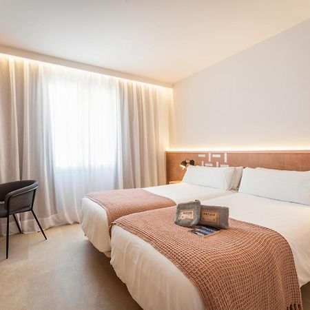 Artiem Apartamentos 마혼 외부 사진
